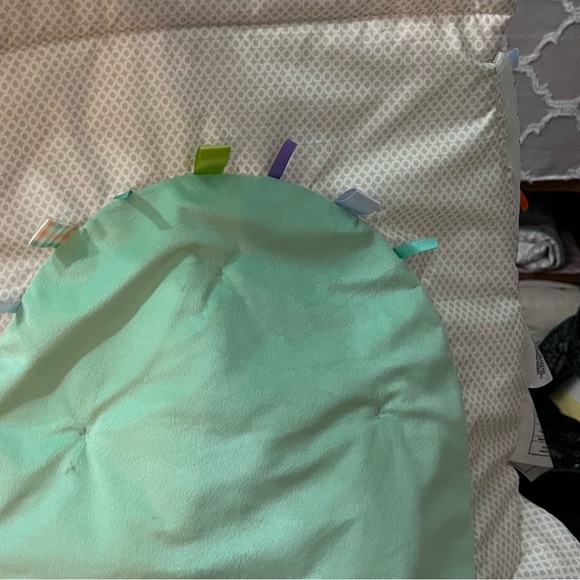 Bright Starts Tummy Time Prop & Play Activity Mat - Polar Bear, Ages Newborn + - Picture 5 of 10